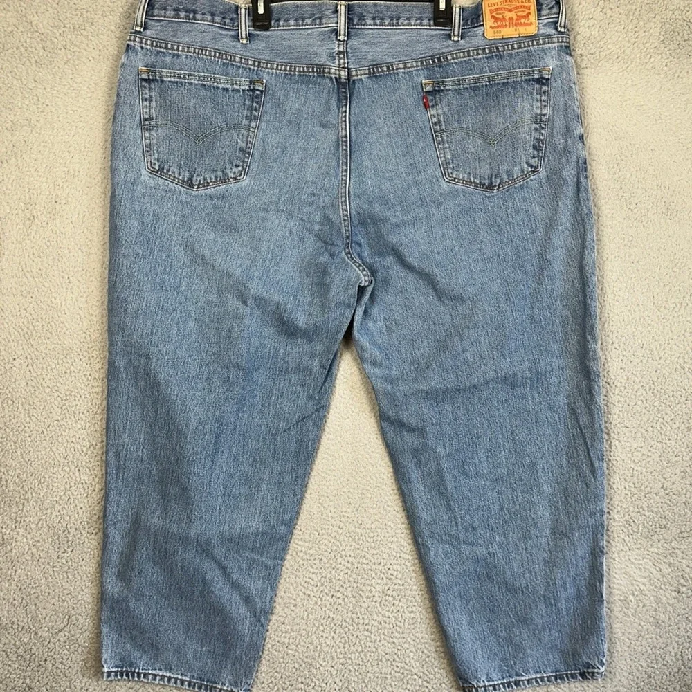 Levis 560 Jeans Mens 52X30 Blue Loose Fit Tapered Leg Distressed 5 Pocket Denim